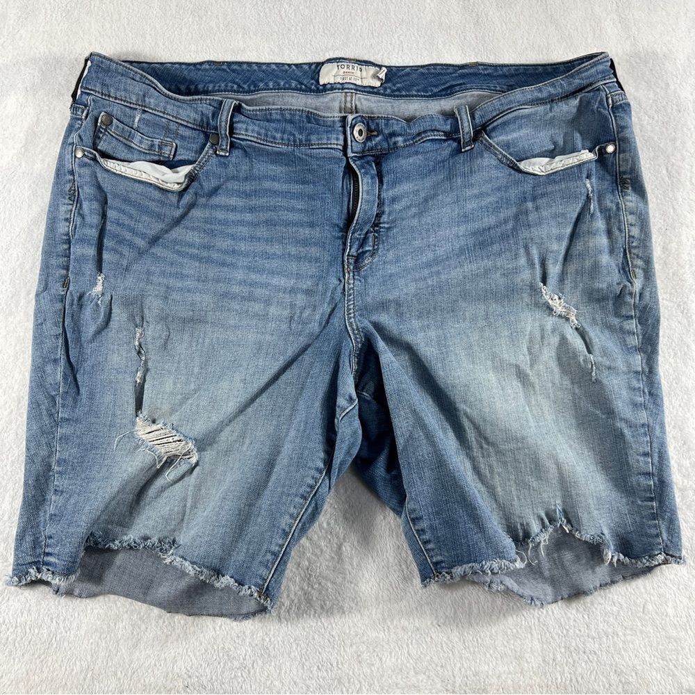 Womens Torrid Distresed Cutoff Denim Bermuda Shorts 0586